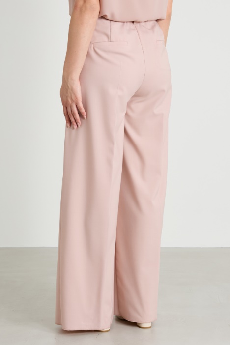 Pantalón de gabardina fluida