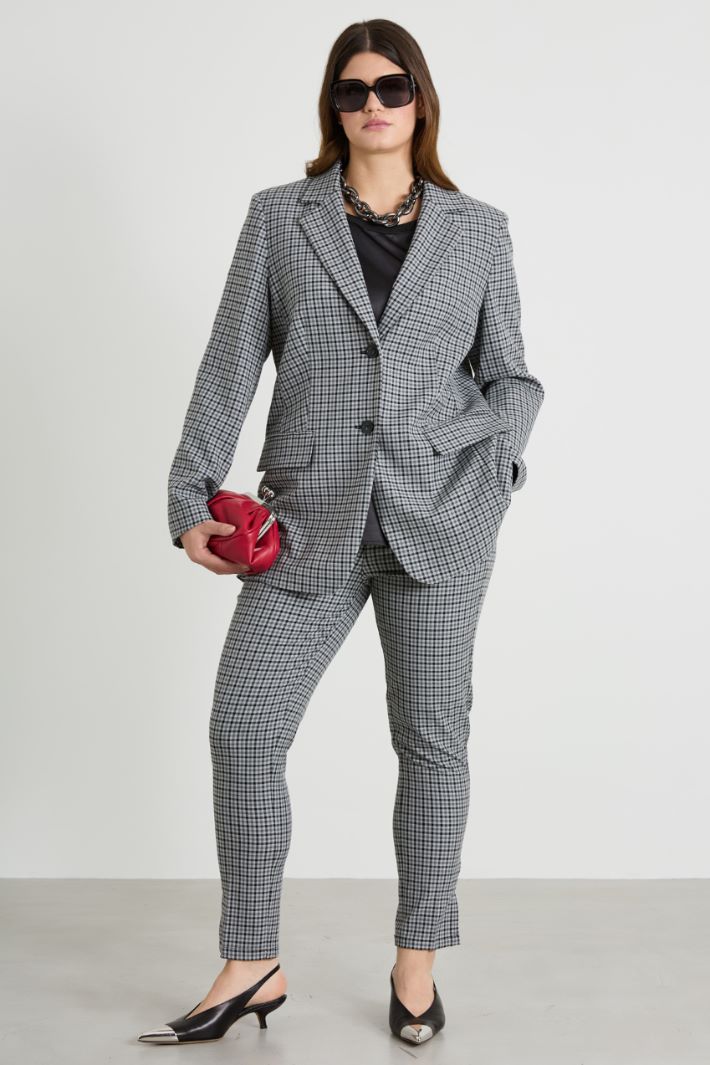 Pantaloni in saglia Intrend