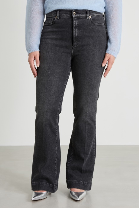 Vaqueros acampanados