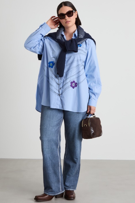 Embroidered poplin shirt Intrend