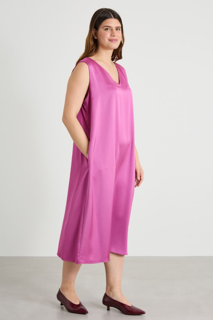 Flared satin dress Intrend - 2