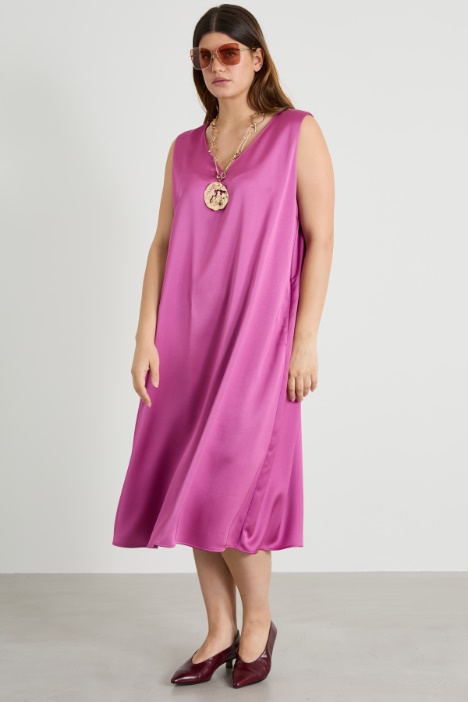 Flared satin dress Intrend