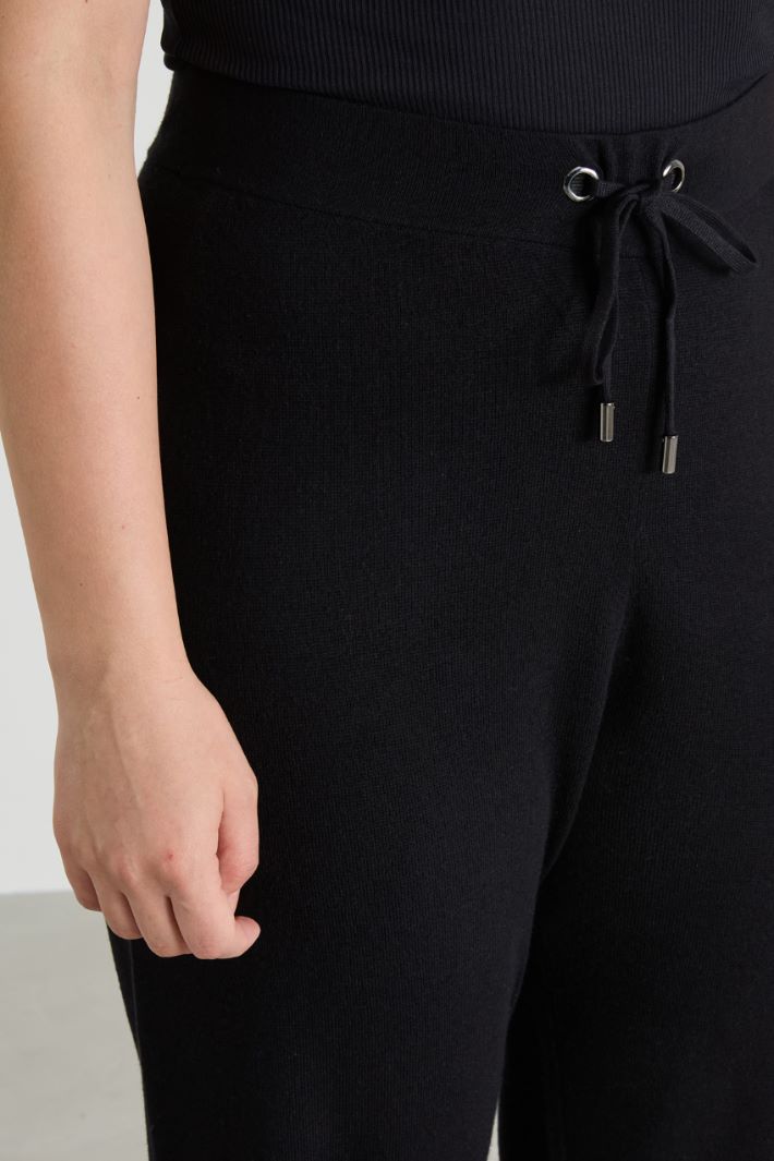 Viscose yarn trousers Intrend - 4