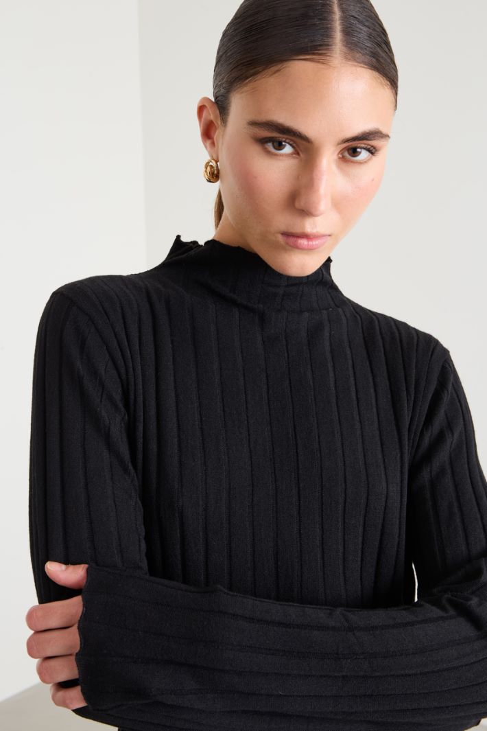Maglia slim a coste Intrend - 4