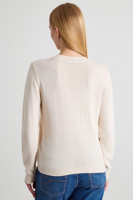 Maglia con ricami floreali