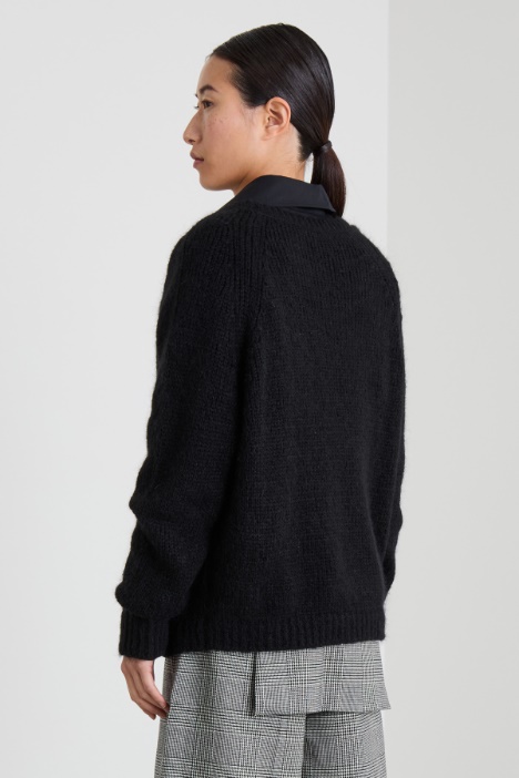 Suéter de cuello redondo