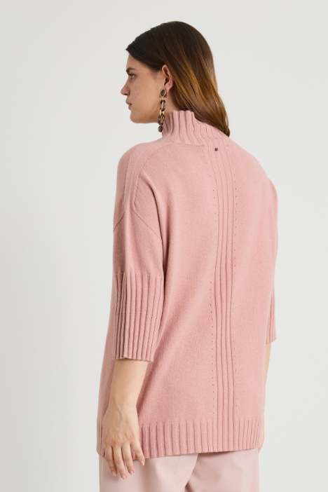 Magia con maniche a tre quarti