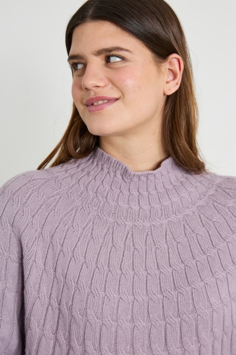 Maglia lavorazione a trecce