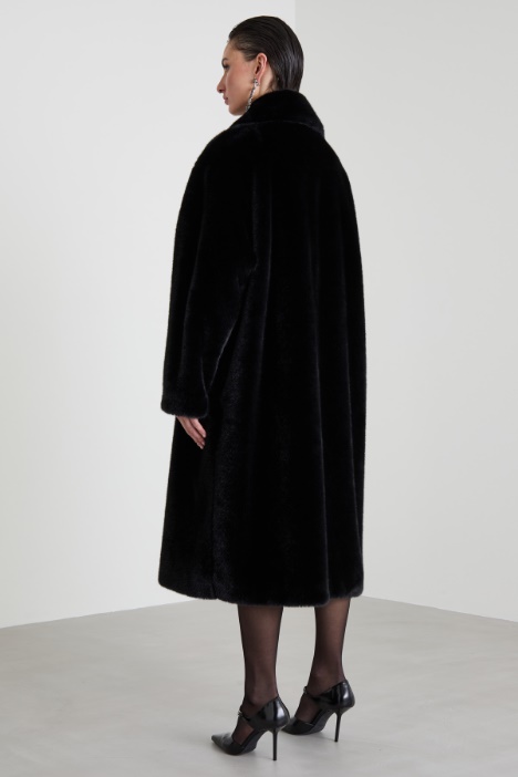 Abrigo de pelo sintético