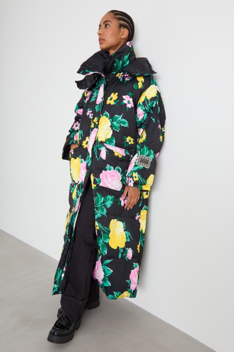 Anorak acolchado con estampado floral