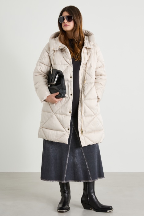 Padded jacket in water-repellent satin Intrend