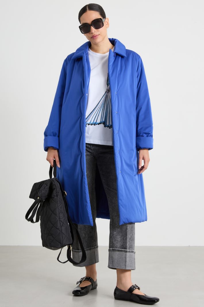 Water-repellent satin padded coat Intrend