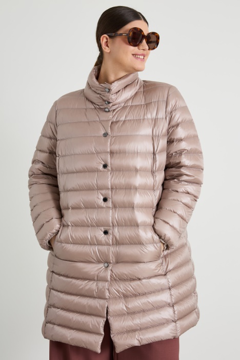 Piumino con collo alto