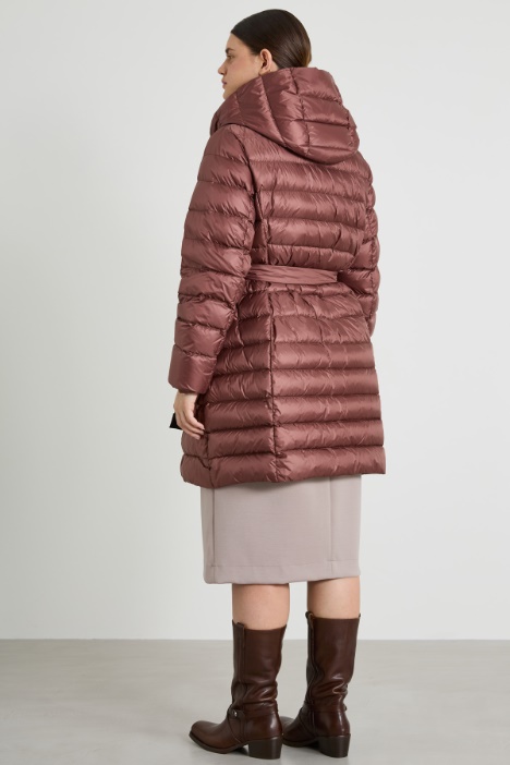 Piumino con cappuccio