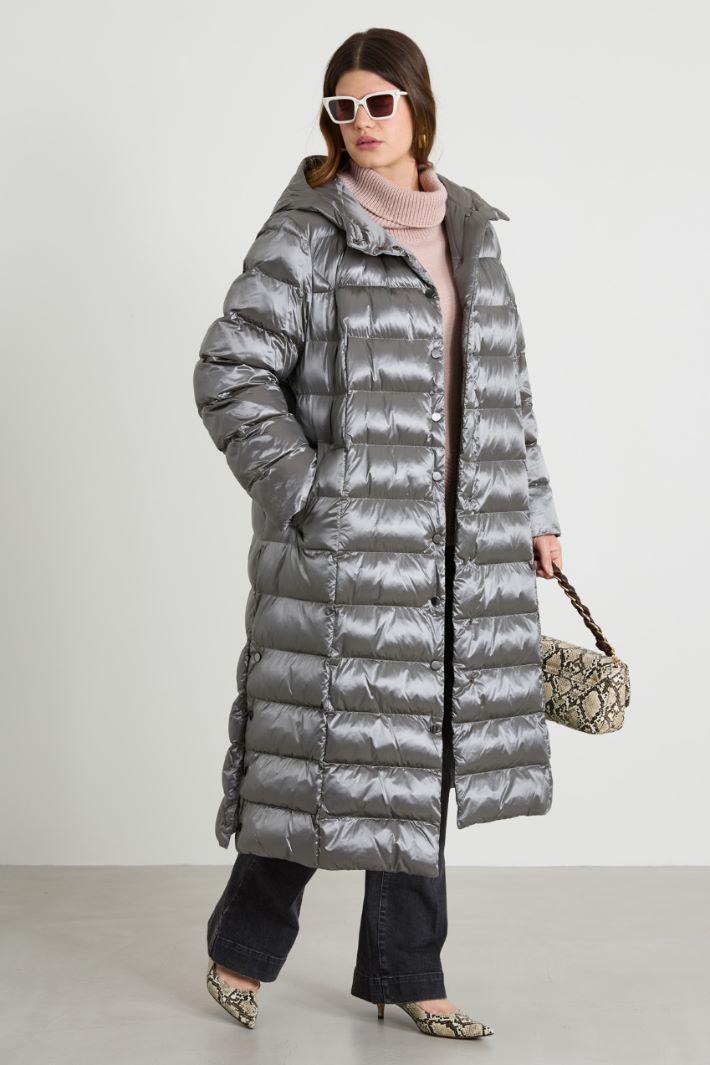 Long padded coat with belt Intrend