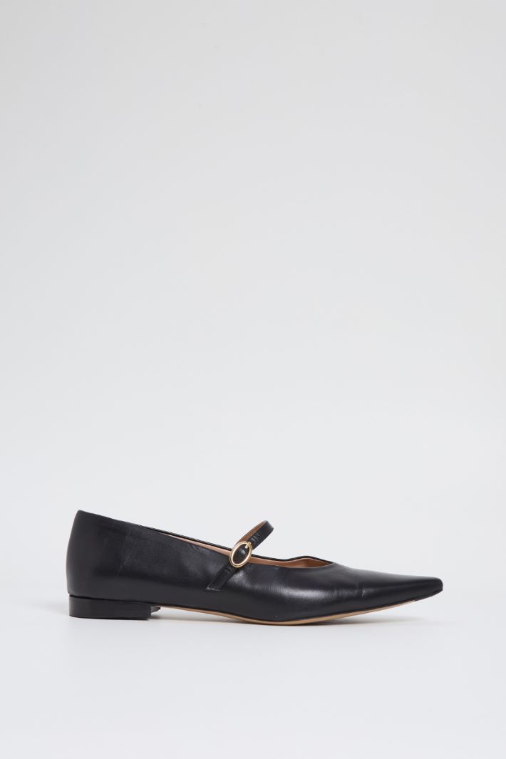 Leather ballerinas Intrend