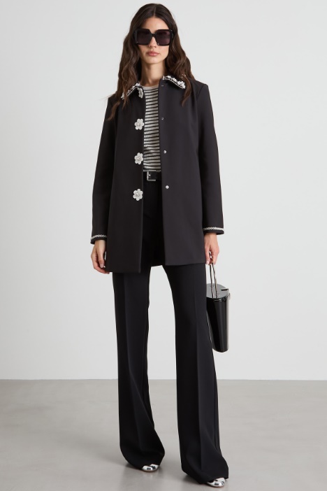 Jersey coat with embroidery Intrend