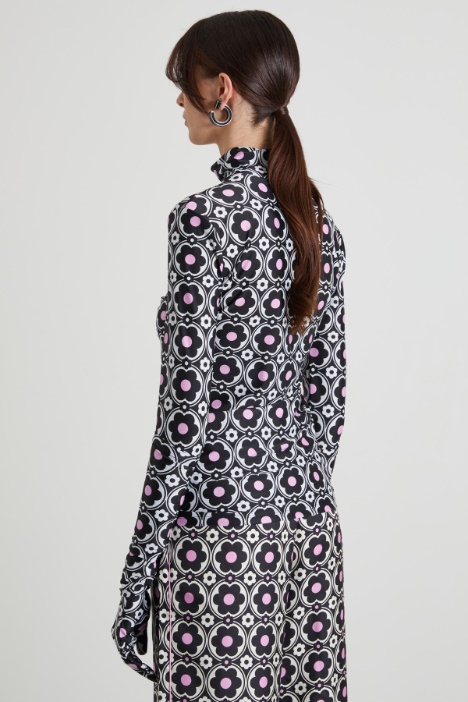 Dolcevita con guanti