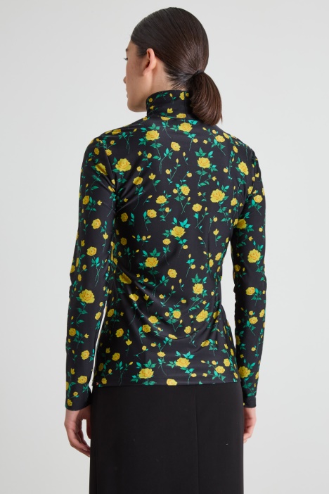 Dolcevita con guanti