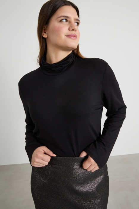 Jersey de cuello alto de viscosa elástica Intrend