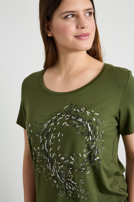 T-shirt in jersey con ricami