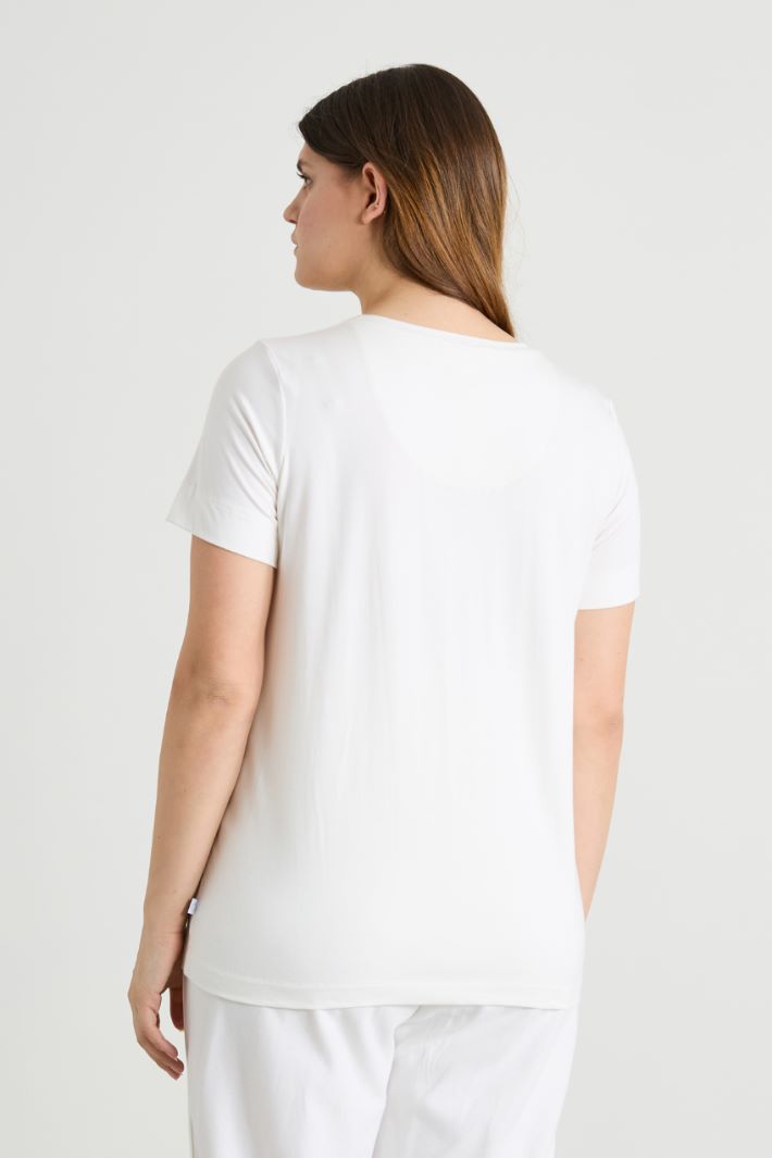 Jersey T-shirt with embroidery Intrend - 2