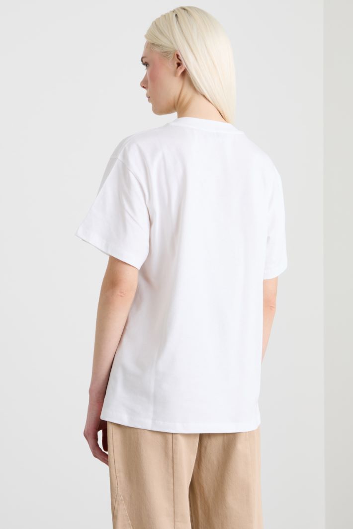 T-shirt con tasca Intrend - 2