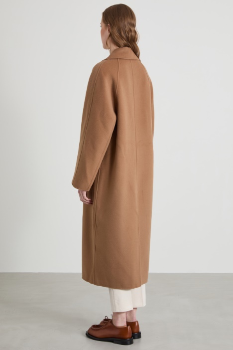 Cappotto in lana con bottoni