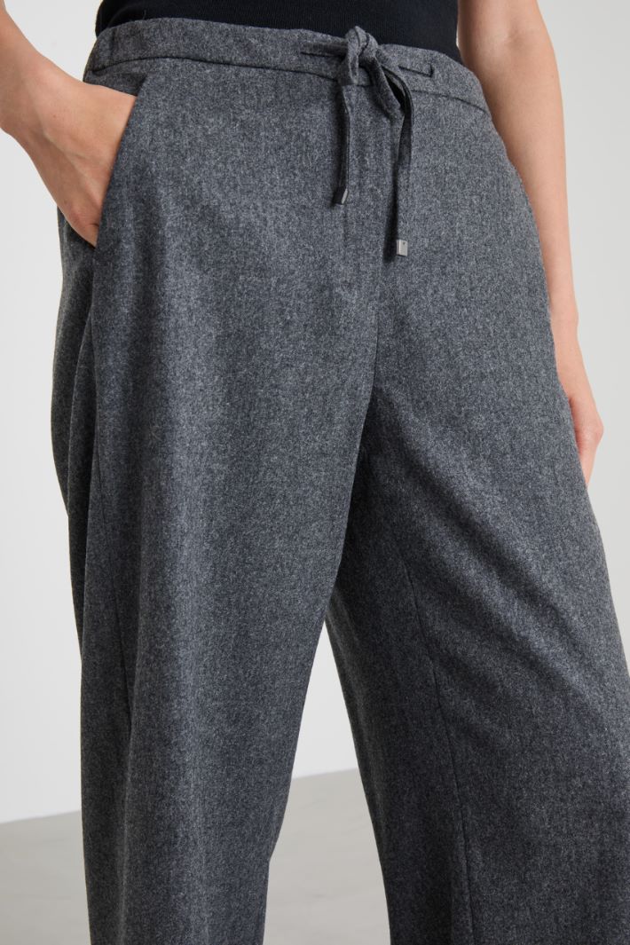 Loose flannel trousers Intrend - 4