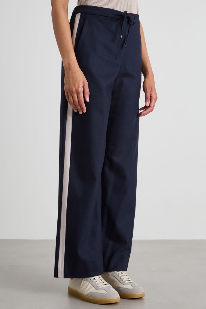 Soft flannel trousers Intrend - 2