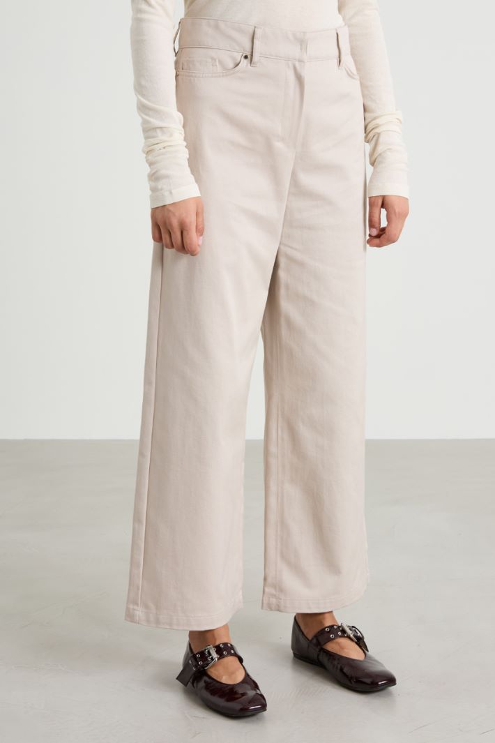 Pantalone 5 tasche in gabardina Intrend - 2