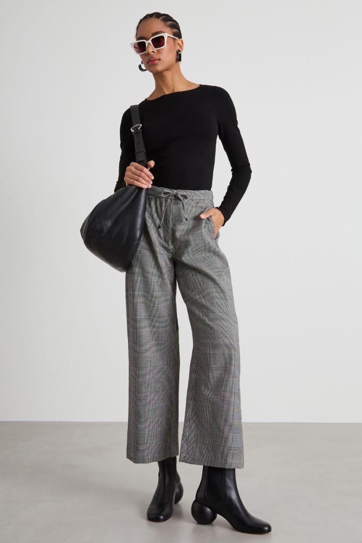 Pantalones jogging Intrend