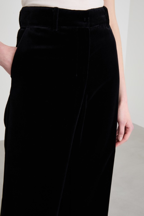 Pantaloni ampi in velluto