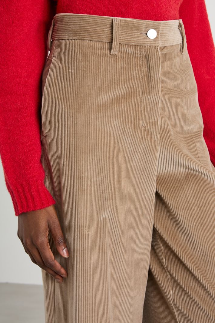 Corduroy trousers Intrend - 4