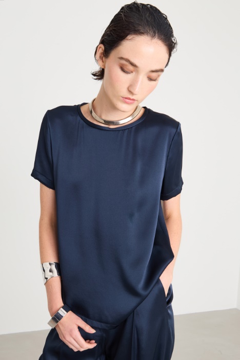 Satin T-shirt Intrend