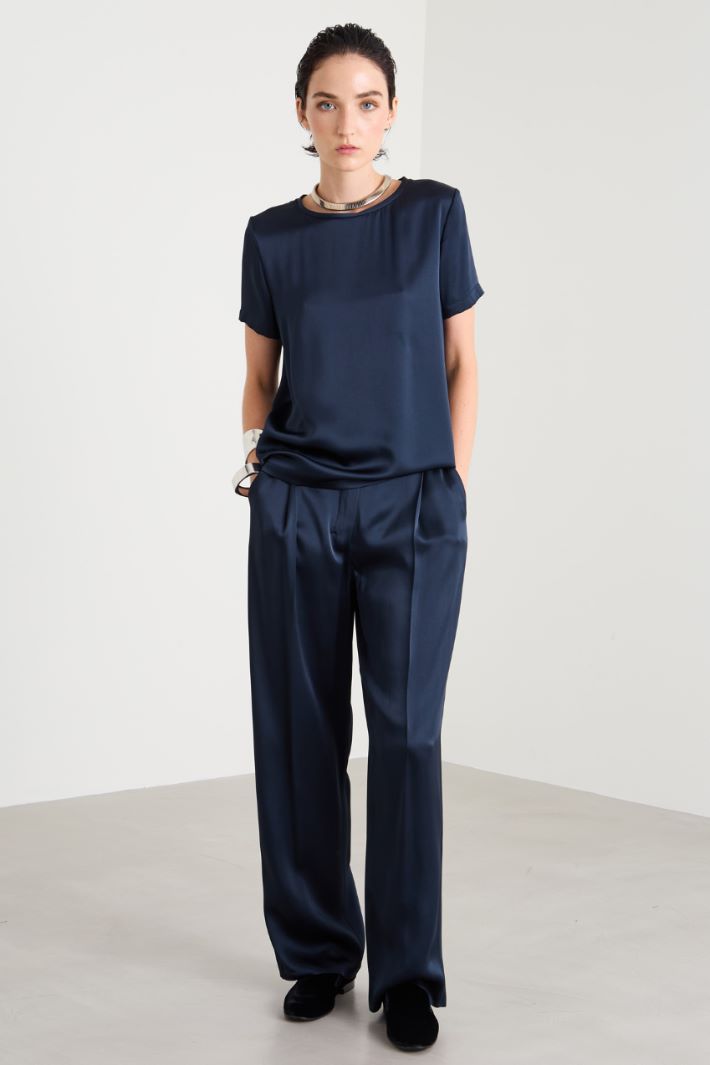 Satin T-shirt Intrend - 3