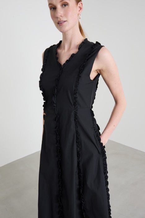 Vestido de popelina con volantes