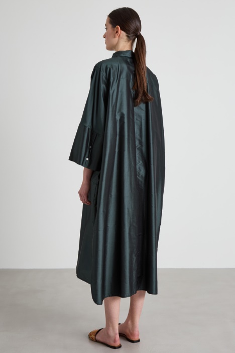 Vestido de shantung de seda