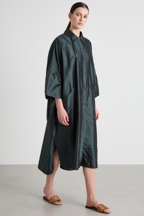 Vestido de shantung de seda