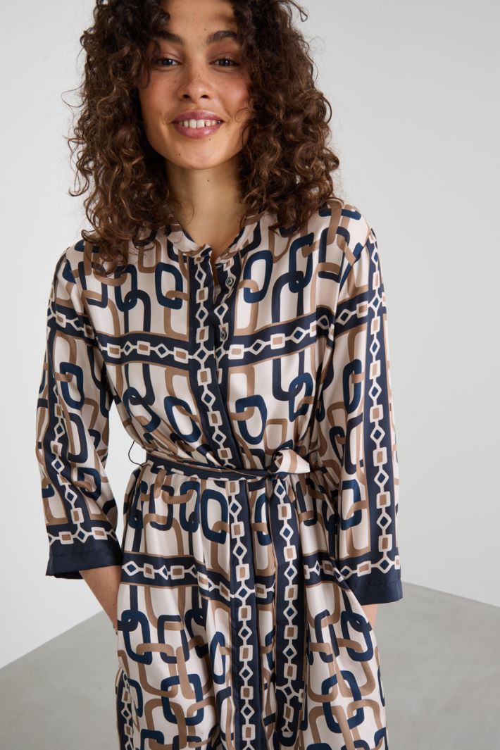 Vestido de sarga de seda Intrend - 4