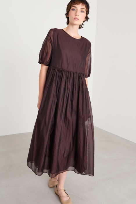 Vestido de organza de seda