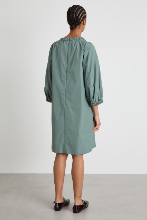 Abito dritto in popeline