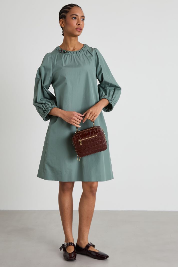 Vestido de popelina recto Intrend