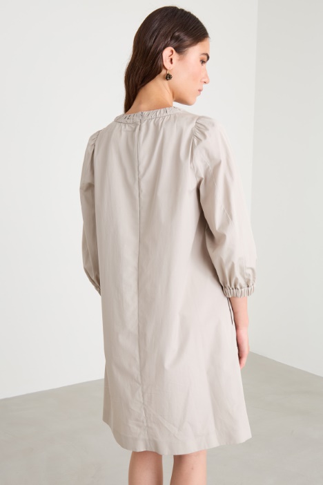 Abito dritto in popeline