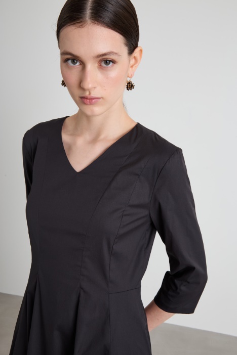 Abito svasato in popeline