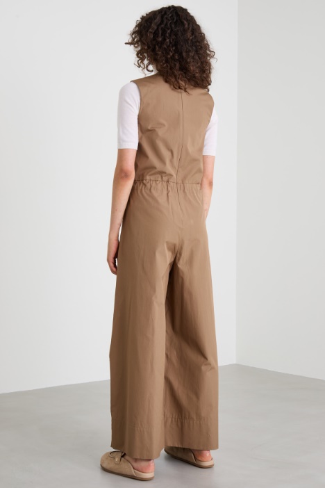 Tuta smanicata in cotone