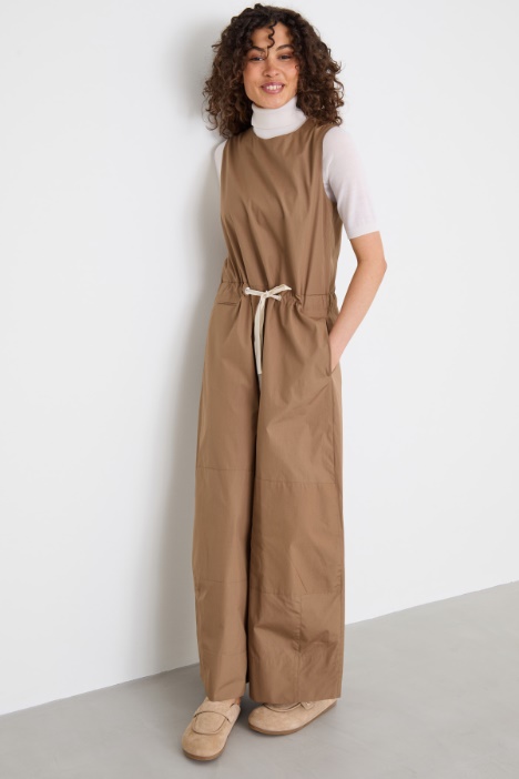 Tuta smanicata in cotone