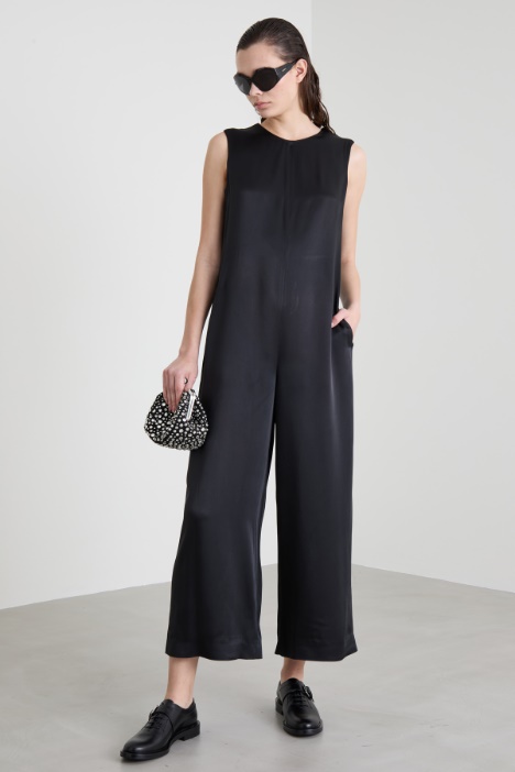 Jumpsuit with ribbons on the back Intrend