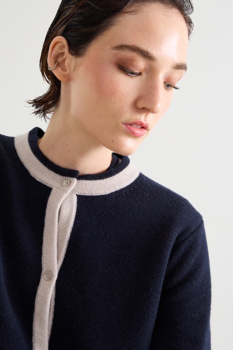 Cardigan in lana con intarsio