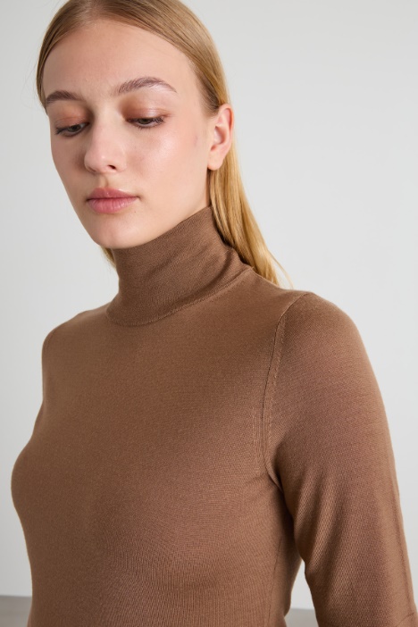 Dolcevita in filato di lana